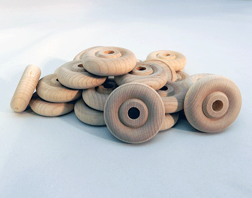 Circle Wood buttons with two holes 1 inch x 1 inch